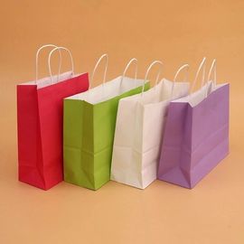 Ресиклабле покрашенные бумажные мешки Крафт, изготовленные на заказ бумажные мешки Брауна для универмагов поставщик